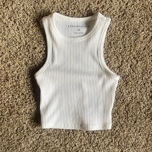 Aéropostale white top